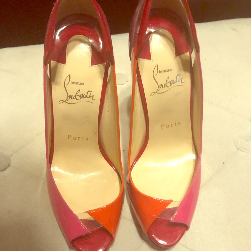 Size 37 Christian Louboutin heels